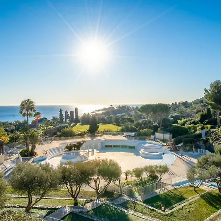 Apartment Village Cap Esterel - L'esquinade-35 By Interhome