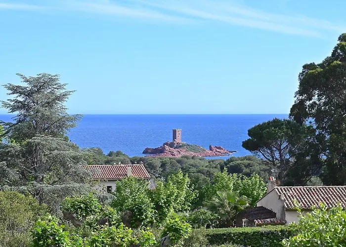 L'esquinade - J3 402 By Interhome * Saint-Raphaël